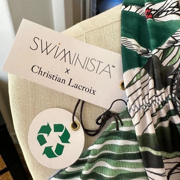 Swiminsta X Christian Lacroix Bikini Top in XL - NWT - Tropical Print - Picture 6 of 7
